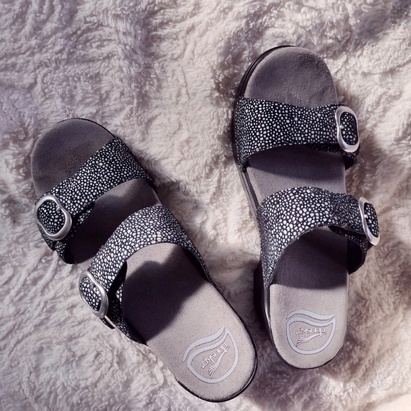 Dansko Sandals - Picture 5 of 6